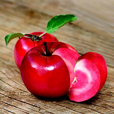 As vermelhas, maçãs do amor