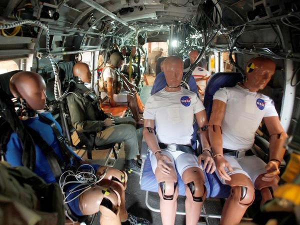 É assim que a NASA melhoria da segurança da aviação: estrellando manequins